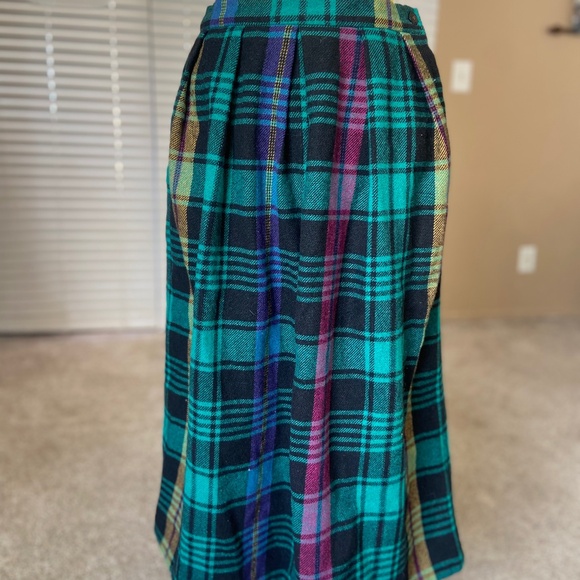 Vintage Diane Von Furstenberg wool skirt - Picture 1 of 6